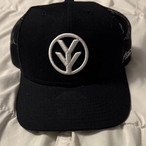 Black and White YeeYee Cap